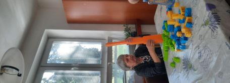 Skladanie farebných skladačiek a pazzle - 20210726_095930